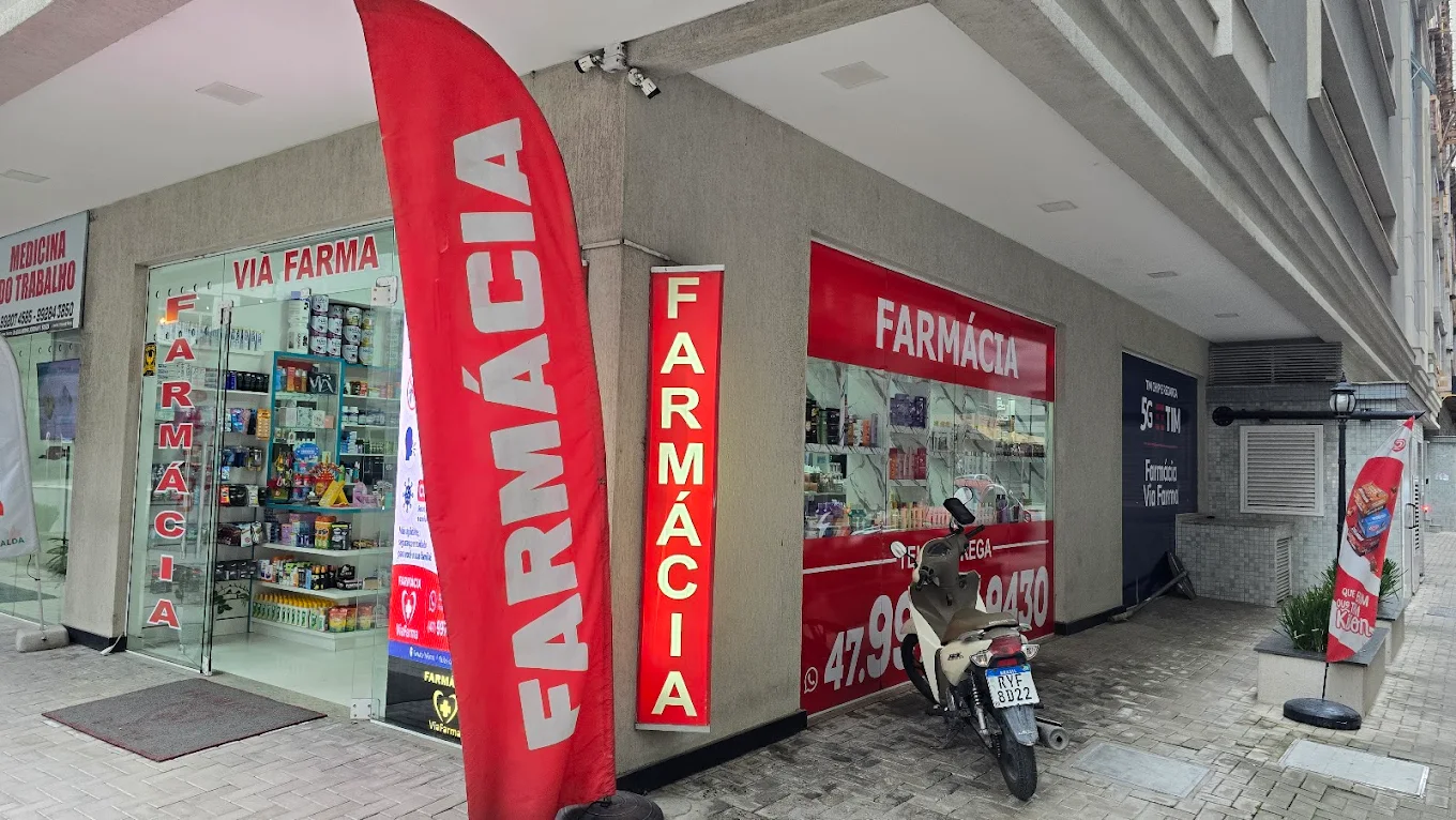 Fachada da farmácia Via Farma